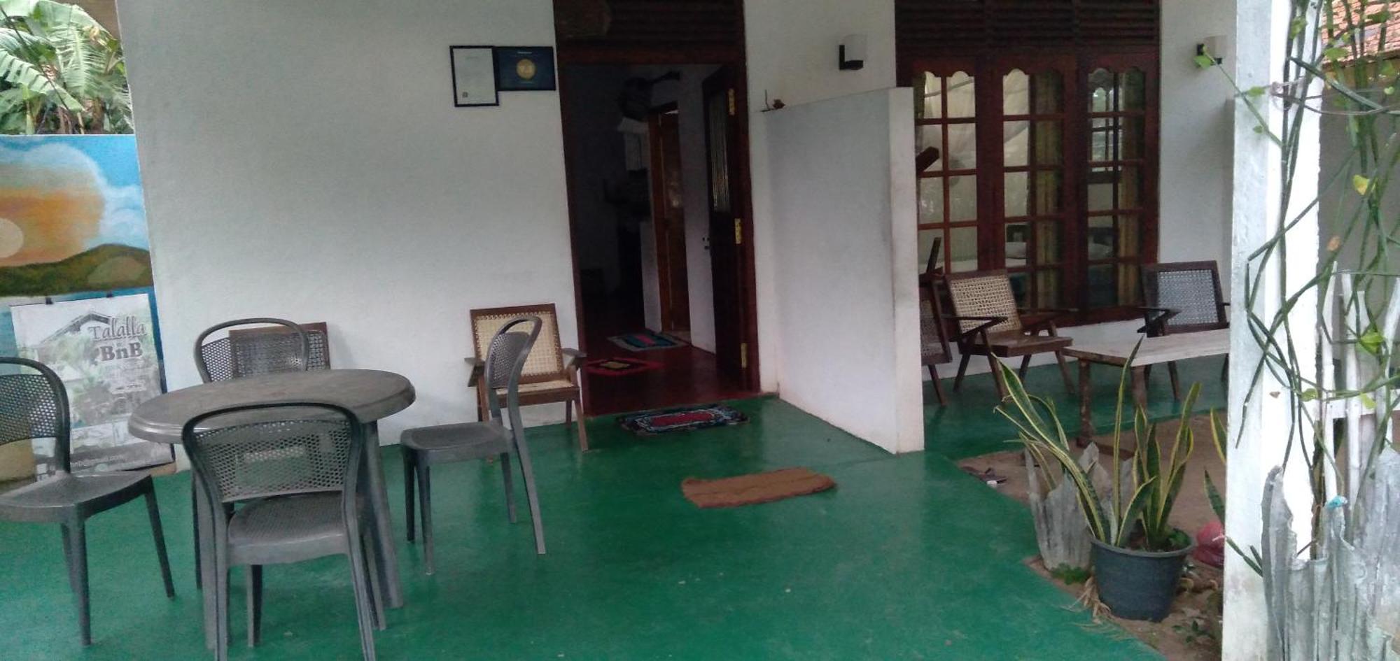 Thalalla Bnb Talalla South Habitación foto
